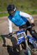 AMOQ Momentum Crosshandskar Svart